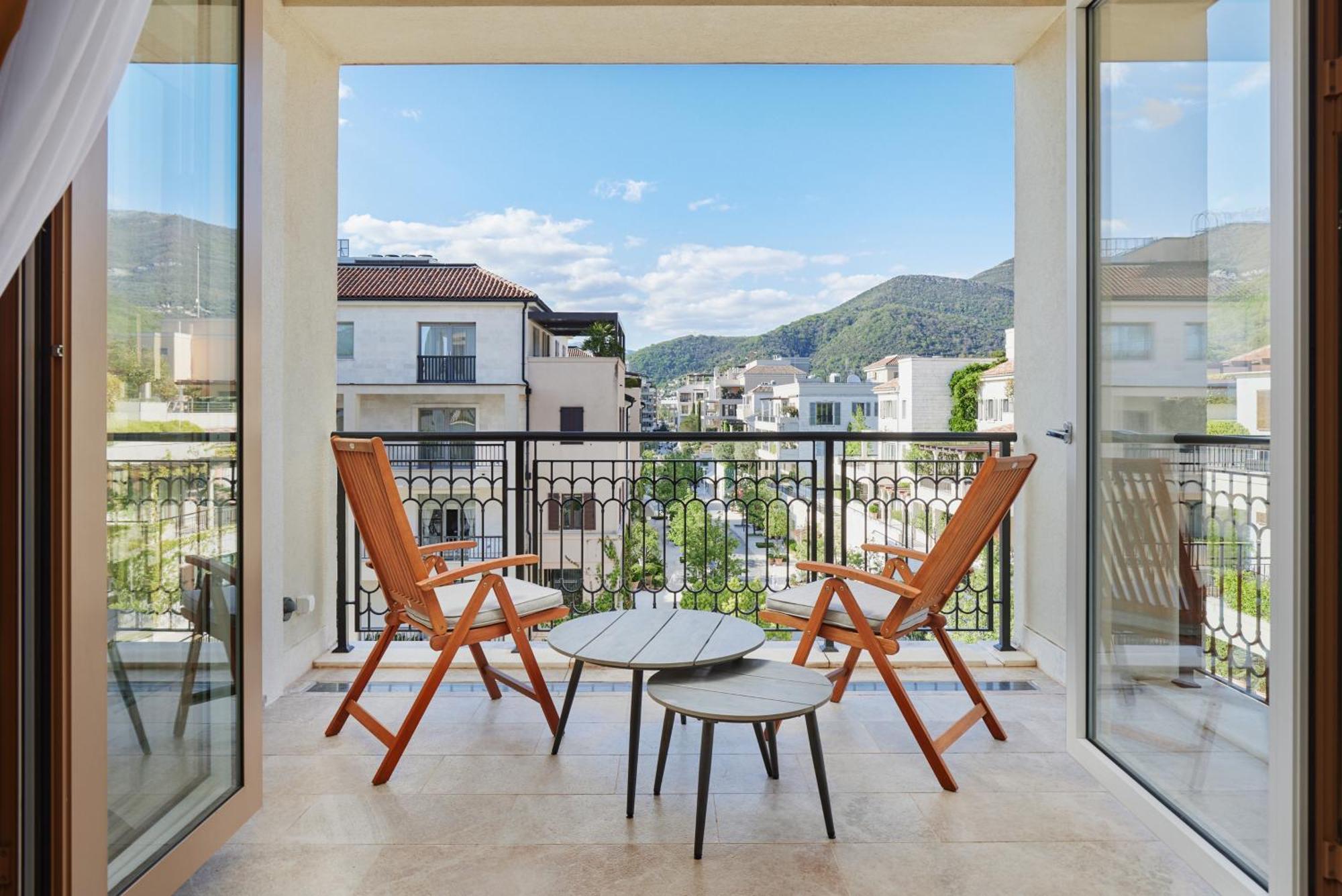 Porto Montenegro Residences Tivat Exterior foto